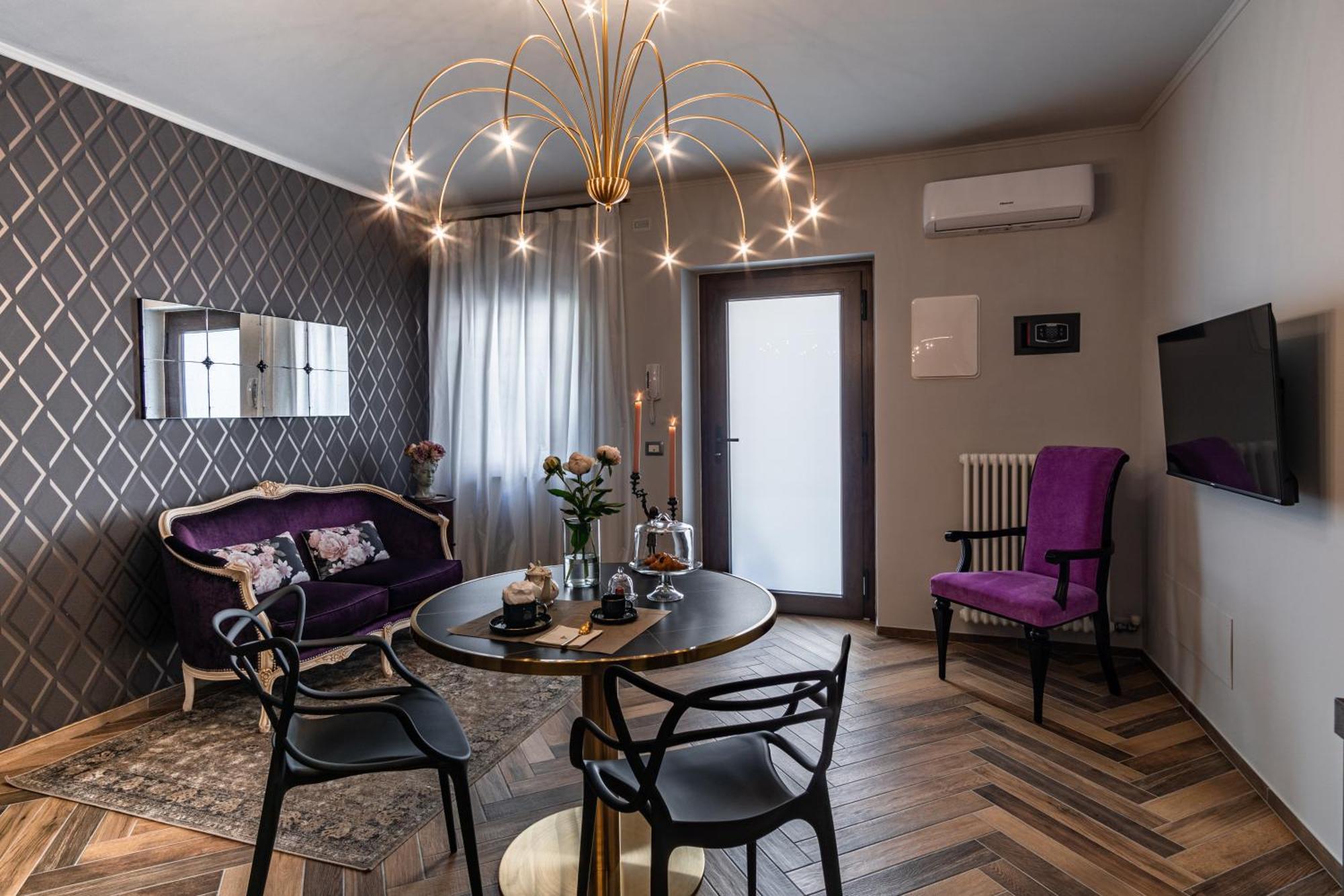 Residenze Carlo Alberto - Boutique Apartment Vérone Extérieur photo
